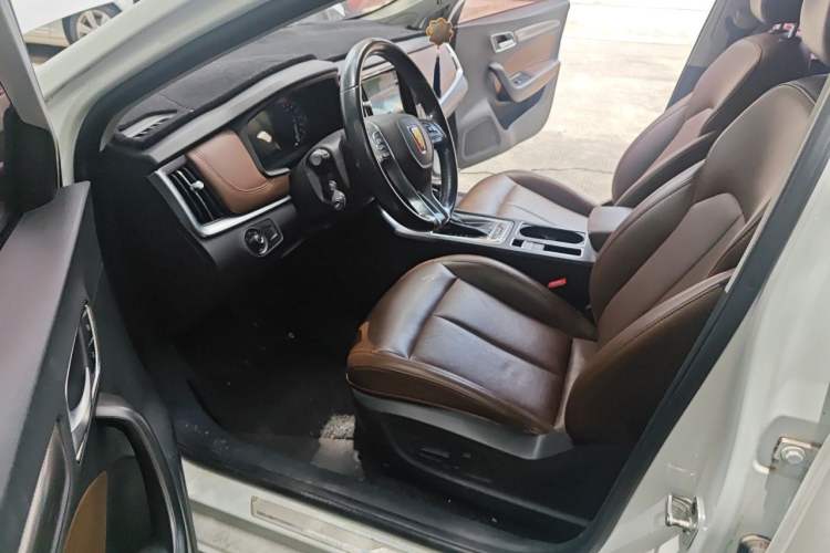 Used Roewe i6 2017 20T Automatic Internet ZhiZun Edition Driver Seat