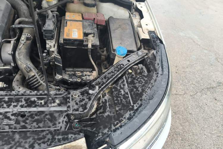 Used Roewe i6 2017 20T Automatic Internet Smart Edition Engine Bay Left
