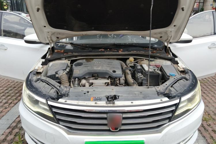 Used Roewe i6 2017 20T Automatic Internet ZhiZun Edition Engine Bay