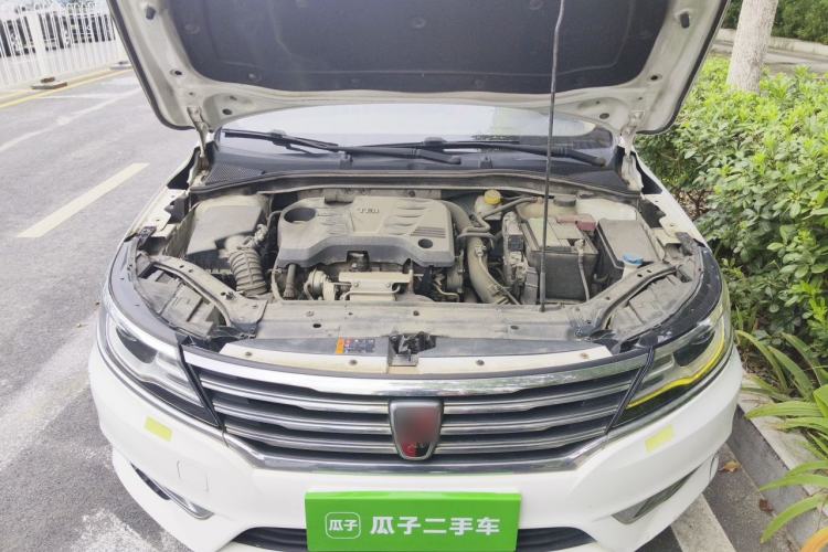 Used Roewe i6 2017 20T Automatic Flagship Edition Engine Bay