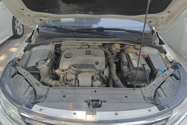 Used Roewe i6 2017 16T Automatic Connected Smart Edition Engine Bay