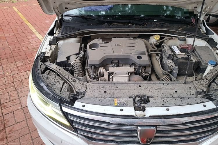 Used Roewe i6 2017 20T Automatic Internet Smart Edition Engine Bay Right