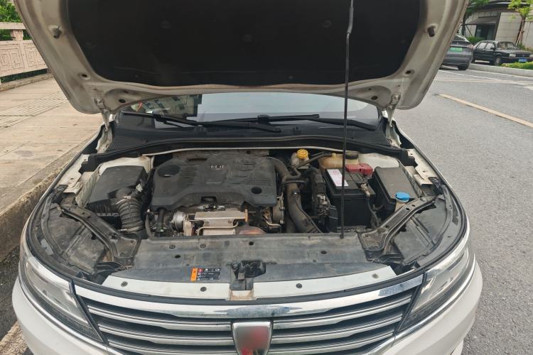Used Roewe i6 2017 20T Automatic Internet ZhiZun Edition Engine Bay