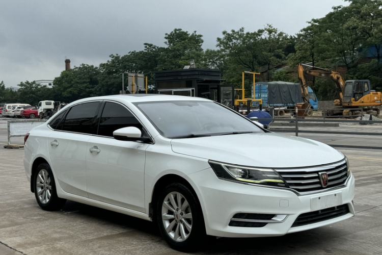 Used Roewe i6 2017 20T Automatic Flagship Edition Exterior 2