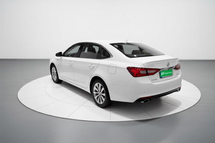 Used Roewe i6 2017 20T Manual Luxury Edition Exterior 2