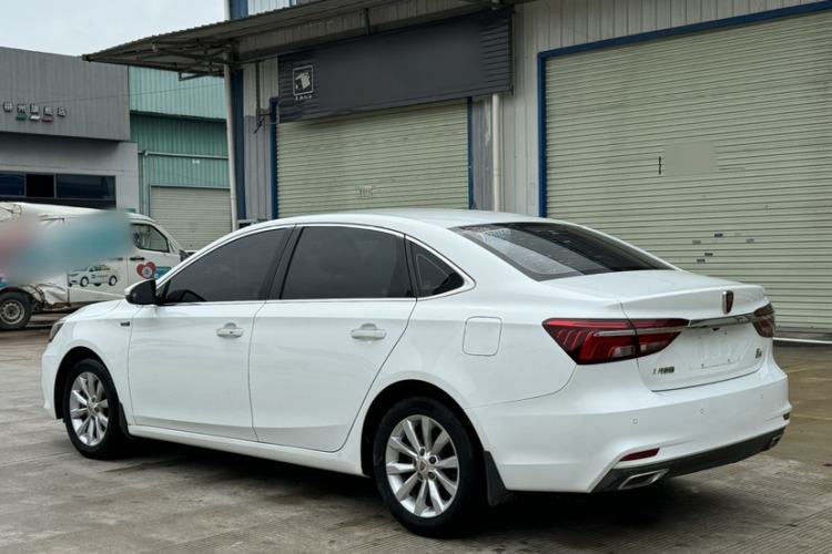 Used Roewe i6 2017 20T Automatic Flagship Edition Exterior 3