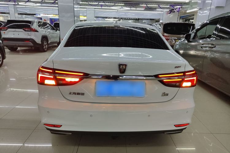 Used Roewe i6 2017 20T Automatic Internet ZhiZun Edition Exterior 4