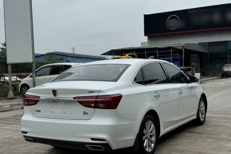 Used Roewe i6 2017 20T Automatic Flagship Edition Exterior 5
