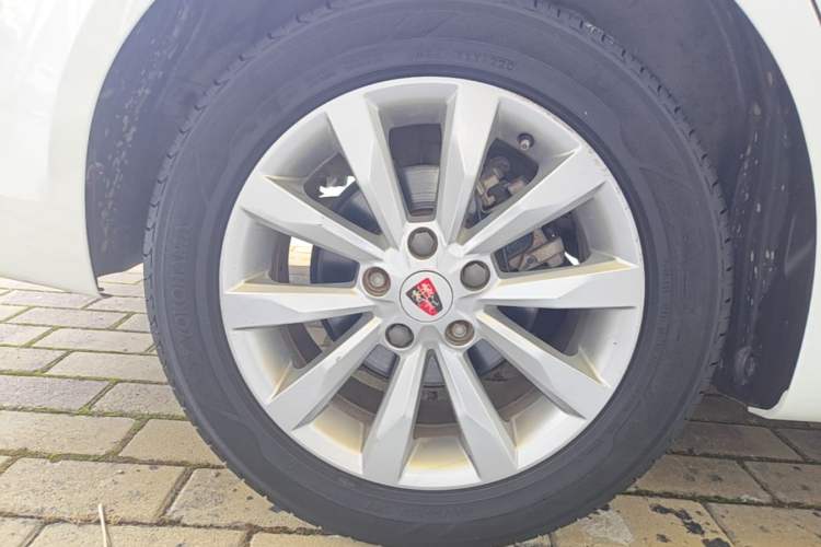 Used Roewe i6 2017 20T Automatic Internet Smart Edition Exterior 5