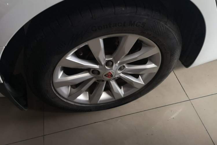 Used Roewe i6 2017 20T Automatic Flagship Edition Exterior 5