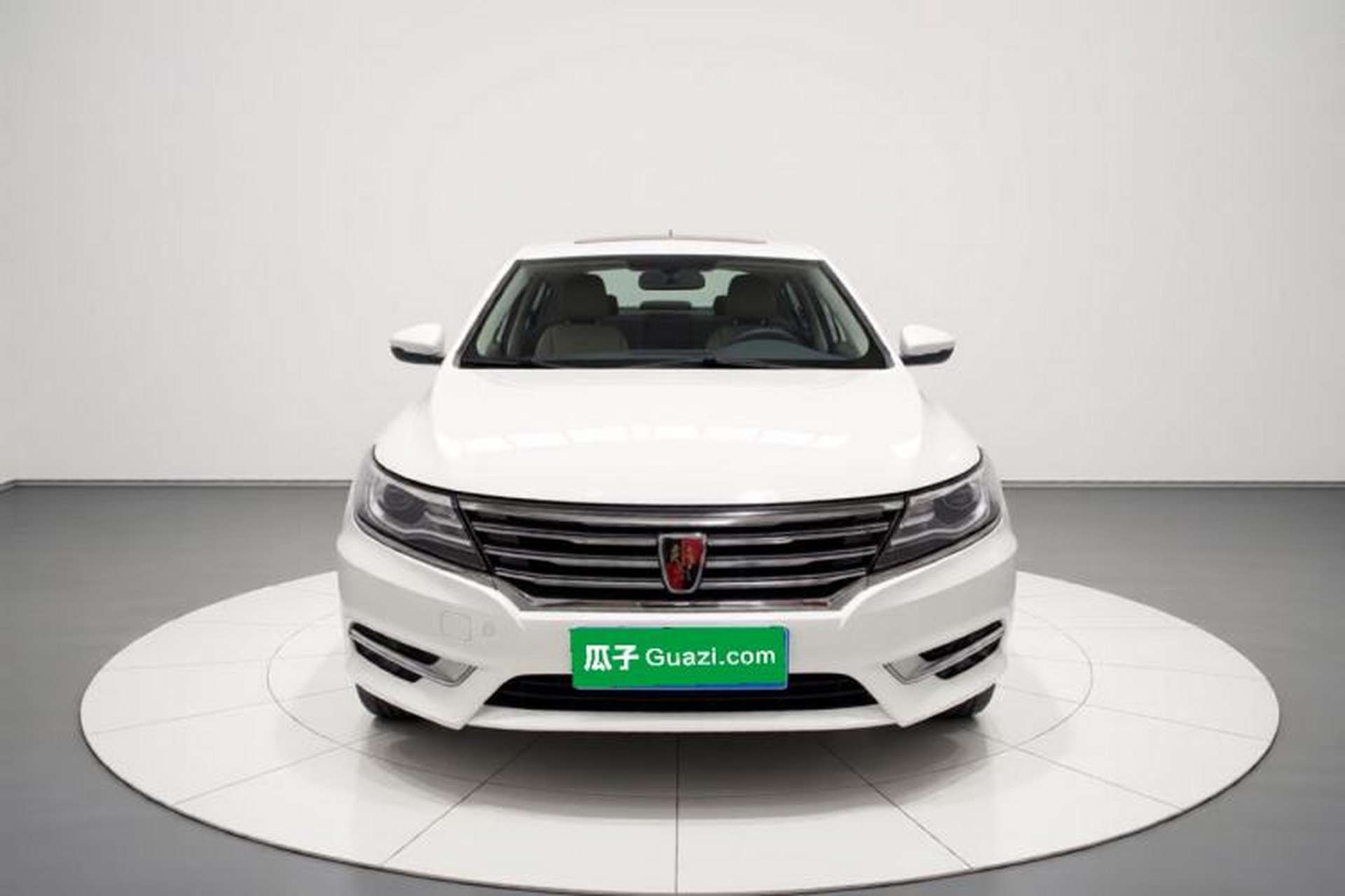 Used Roewe i6 2017 20T Manual Luxury Edition Front