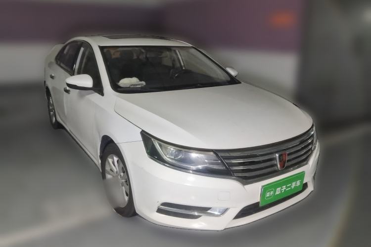 Used Roewe i6 2017 20T Automatic Flagship Edition Front Right 45 Deg