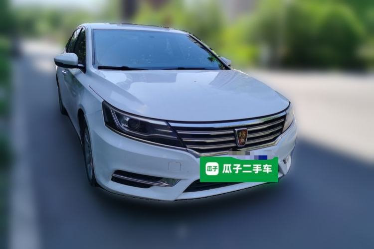Used Roewe i6 2017 20T Automatic Internet Smart Edition Front Right 45 Deg