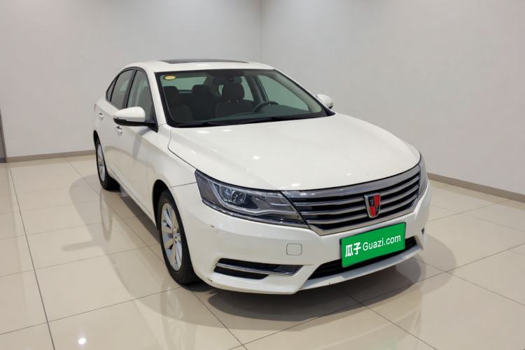 Used Roewe i6 2017 20T Automatic Internet Smart Edition Front Right 45 Deg
