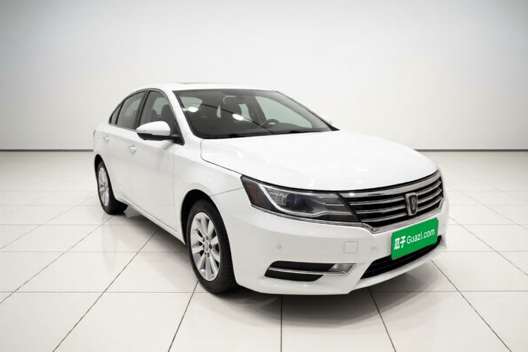Used Roewe i6 2017 20T Automatic Flagship Edition Front Right 45 Deg