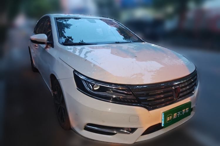 Used Roewe i6 2017 20T Automatic Internet ZhiZun Edition Front Right 45 Deg