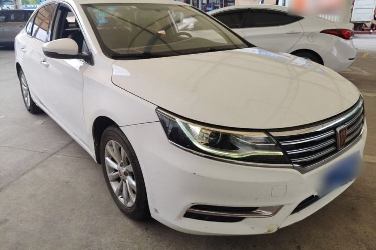 Used Roewe i6 2017 20T Automatic Flagship Edition Front Right 45 Deg