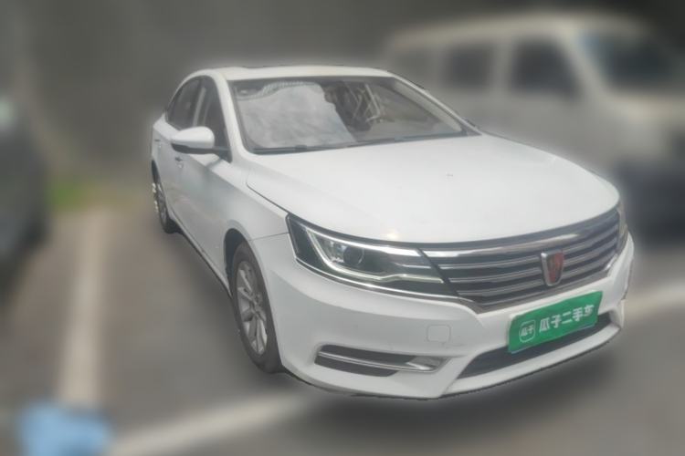 Used Roewe i6 2017 20T Automatic Flagship Edition Front Right 45 Deg