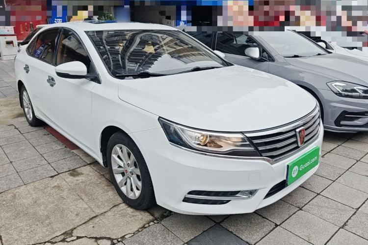 Used Roewe i6 2017 20T Automatic Flagship Edition Front Right 45 Deg