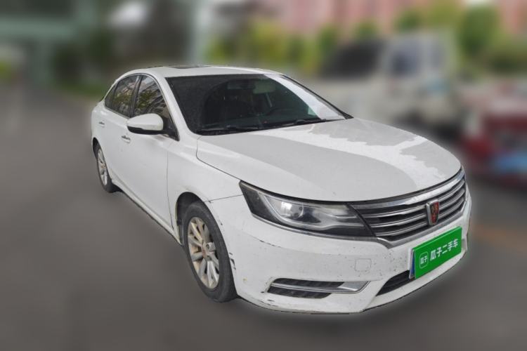 Used Roewe i6 2017 20T Automatic Internet Smart Edition Front Right 45 Deg