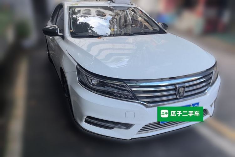 Used Roewe i6 2017 20T Automatic Internet ZhiZun Edition Front Right 45 Deg