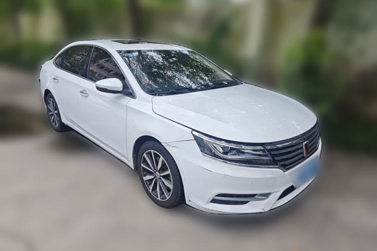 Used Roewe i6 2017 20T Automatic Internet ZhiZun Edition Front Right 45 Deg