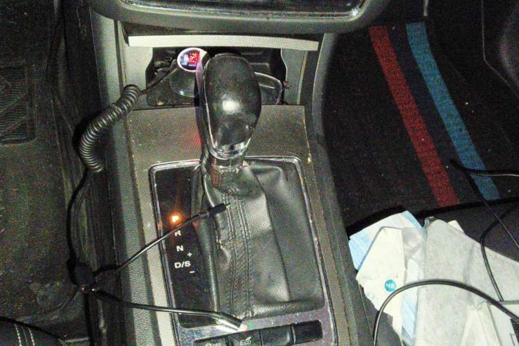 Used Roewe i6 2017 20T Automatic Flagship Edition Gear Lever
