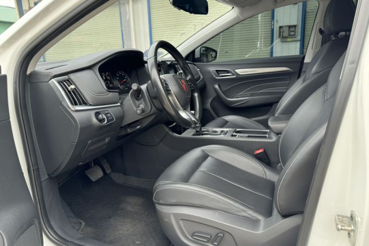 Used Roewe i6 2017 20T Automatic Flagship Edition Headliner