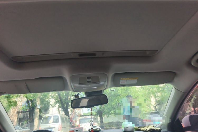 Used Roewe i6 2017 20T Automatic Internet ZhiZun Edition Headliner
