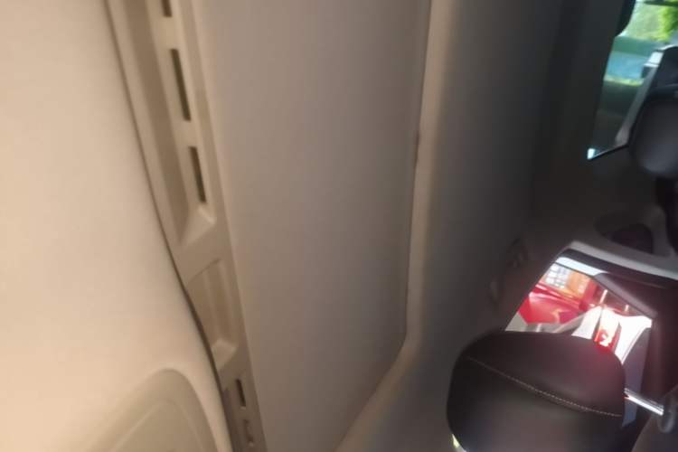 Used Roewe i6 2017 20T Automatic Flagship Edition Headliner