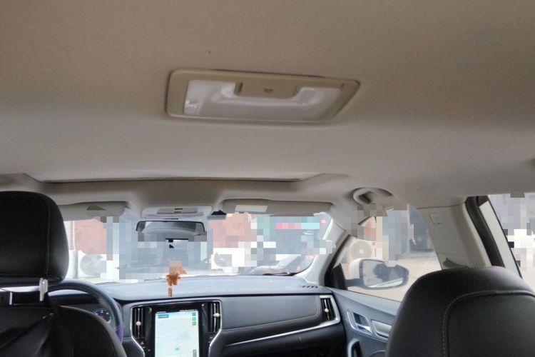 Used Roewe i6 2017 20T Automatic Internet ZhiZun Edition Headliner