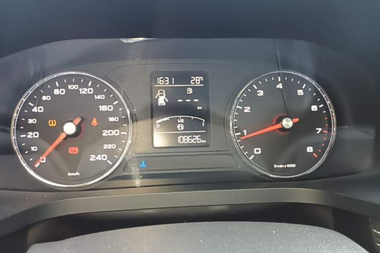 Used Roewe i6 2017 20T Manual Luxury Edition Instrument Cluster