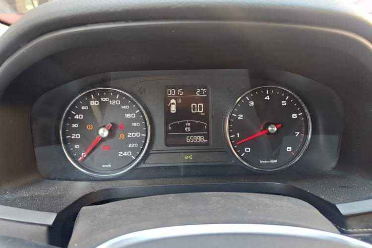 Used Roewe i6 2017 20T Manual Luxury Edition Instrument Cluster