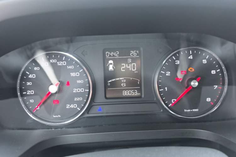 Used Roewe i6 2017 20T Manual Luxury Edition Instrument Cluster