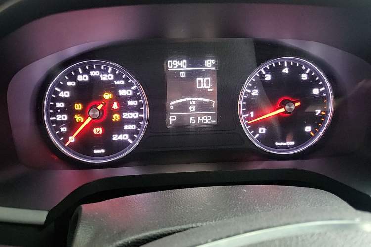 Used Roewe i6 2017 20T Automatic Internet Smart Edition Instrument Cluster