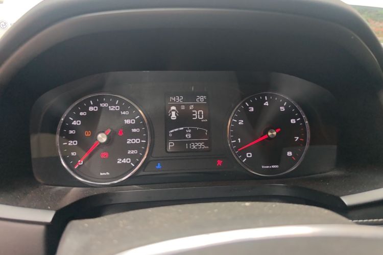 Used Roewe i6 2017 20T Automatic Flagship Edition Instrument Cluster
