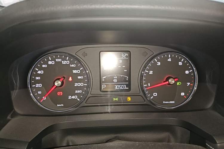 Used Roewe i6 2017 20T Automatic Flagship Edition Instrument Cluster
