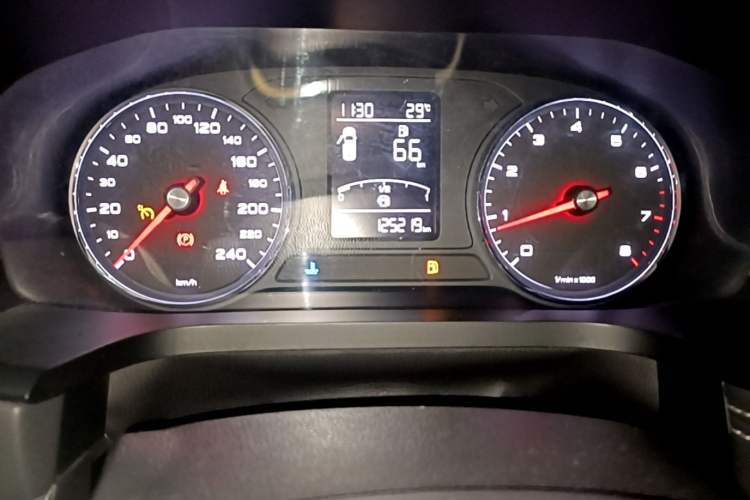 Used Roewe i6 2017 20T Automatic Internet Smart Edition Instrument Cluster