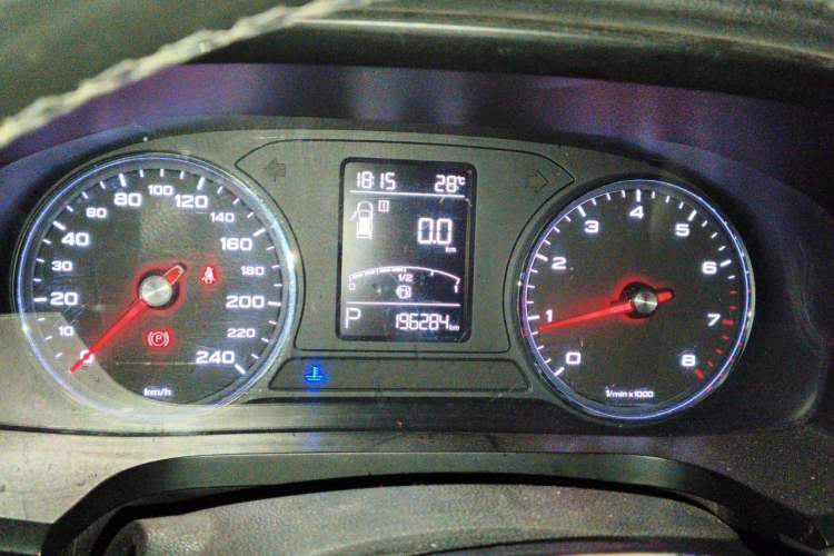 Used Roewe i6 2017 20T Automatic Flagship Edition Instrument Cluster