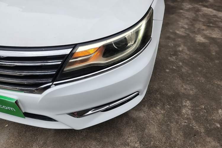 Used Roewe i6 2017 20T Automatic Internet Smart Edition Left Front Headlight