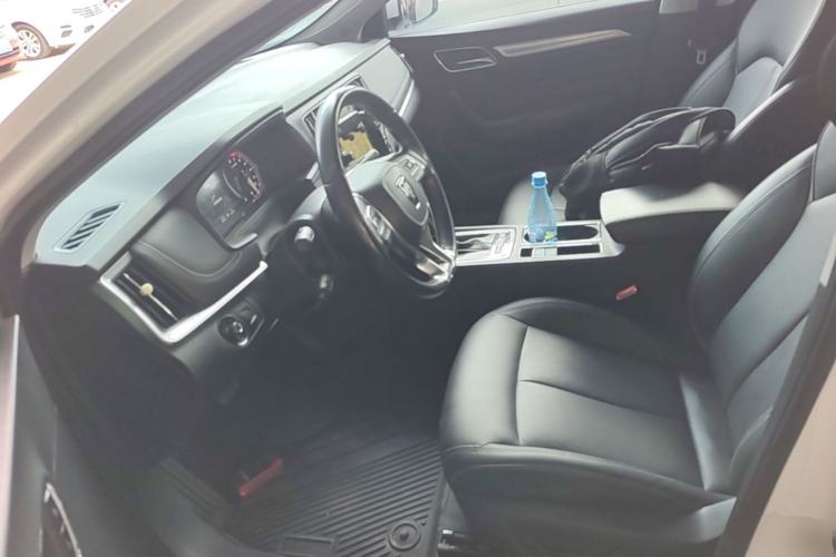 Used Roewe i6 2017 20T Automatic Internet ZhiZun Edition Left Front Seat