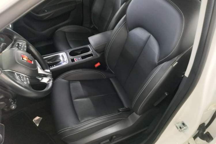 Used Roewe i6 2017 20T Automatic Internet Smart Edition Left Front Seat