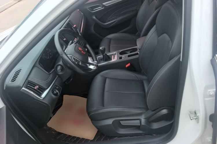 Used Roewe i6 2017 20T Manual Luxury Edition Left Front Seat
