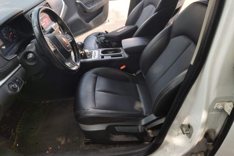Used Roewe i6 2017 20T Manual Luxury Edition Left Front Seat
