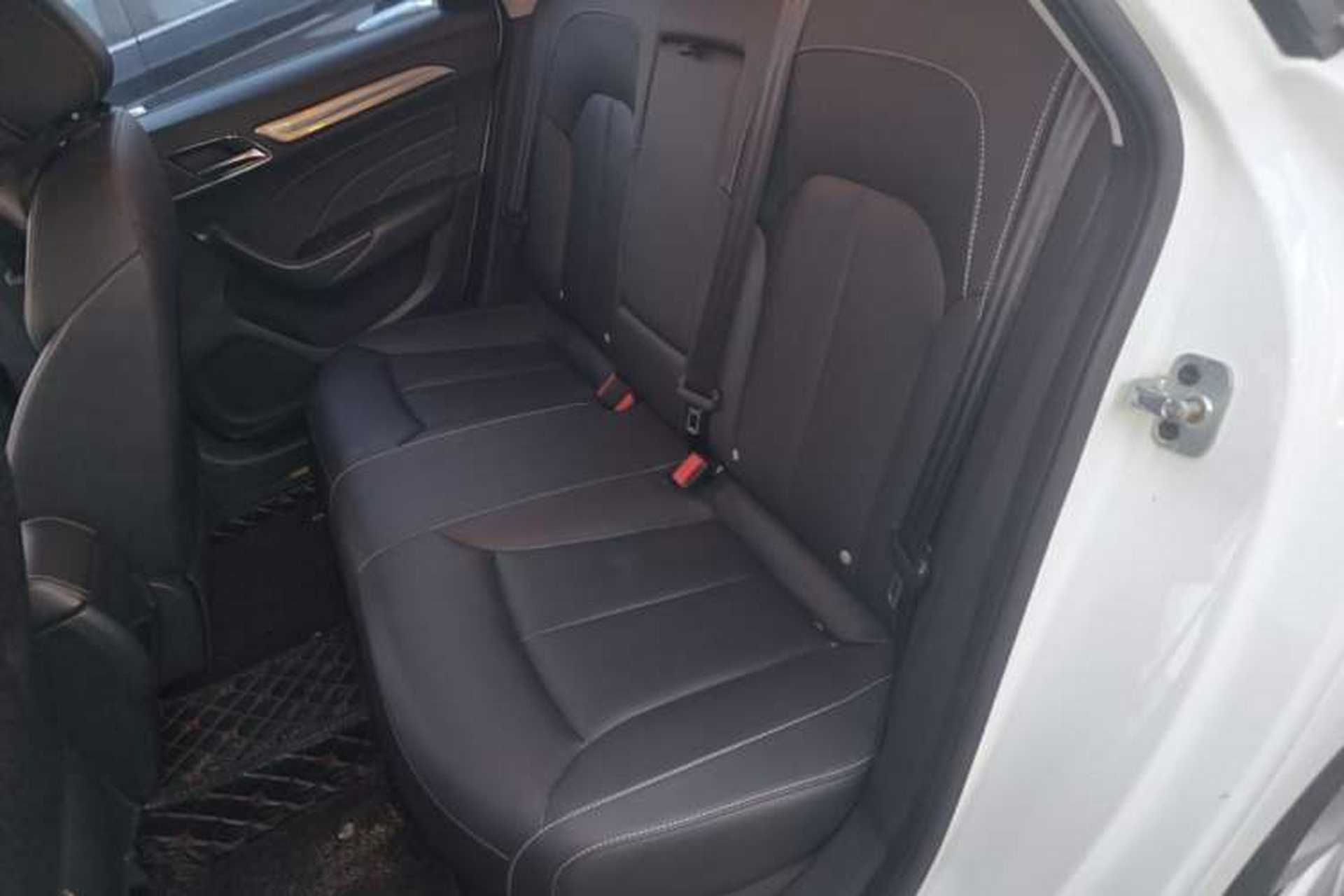 Used Roewe i6 2017 20T Automatic Flagship Edition Left Rear Seat