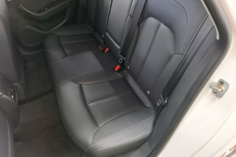 Used Roewe i6 2017 20T Automatic Internet Smart Edition Left Rear Seat