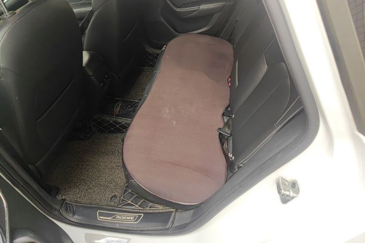 Used Roewe i6 2017 20T Automatic Internet Smart Edition Left Rear Seat