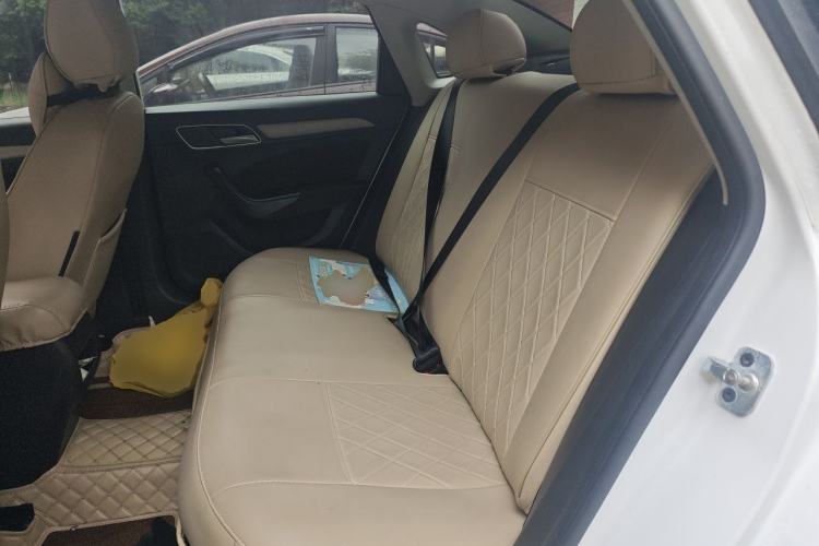 Used Roewe i6 2017 16T Automatic Flagship Edition Left Rear Seat
