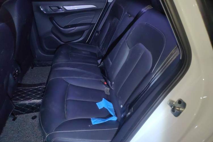 Used Roewe i6 2017 20T Automatic Internet Smart Edition Left Rear Seat