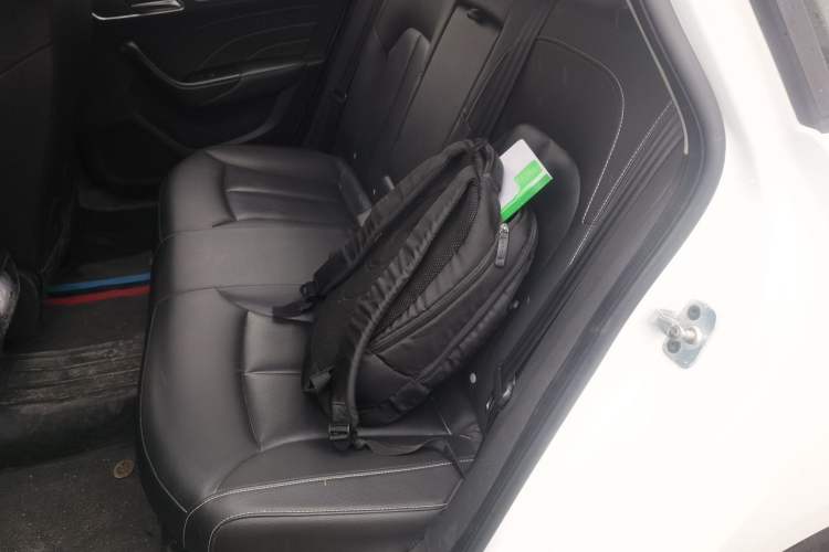 Used Roewe i6 2017 16T Automatic Flagship Edition Left Rear Seat